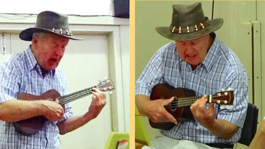 U3A UKULELE GROUP - Roger Sings a verse in "Pub with no Beer"